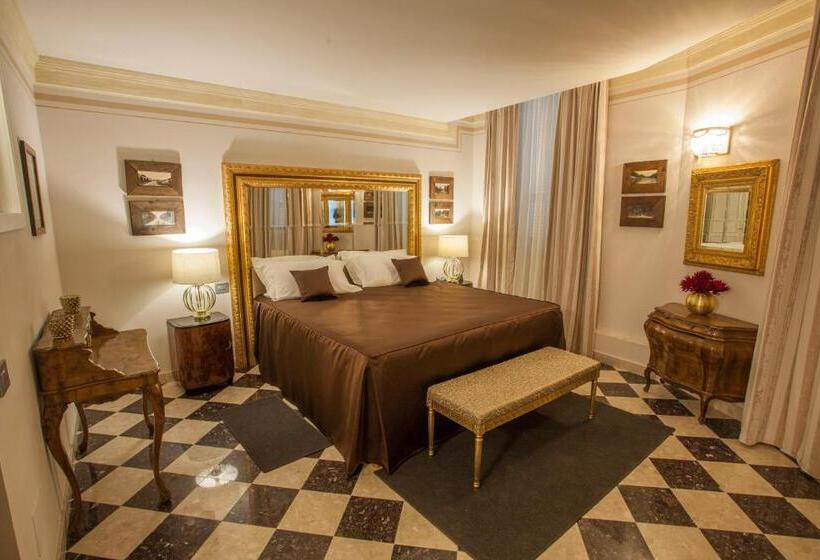 Martins Residence De Luxe