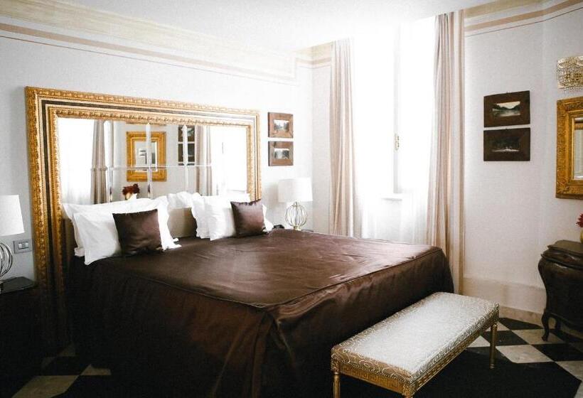 Martins Residence De Luxe