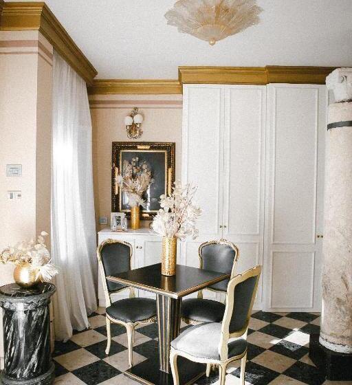 Martins Residence De Luxe