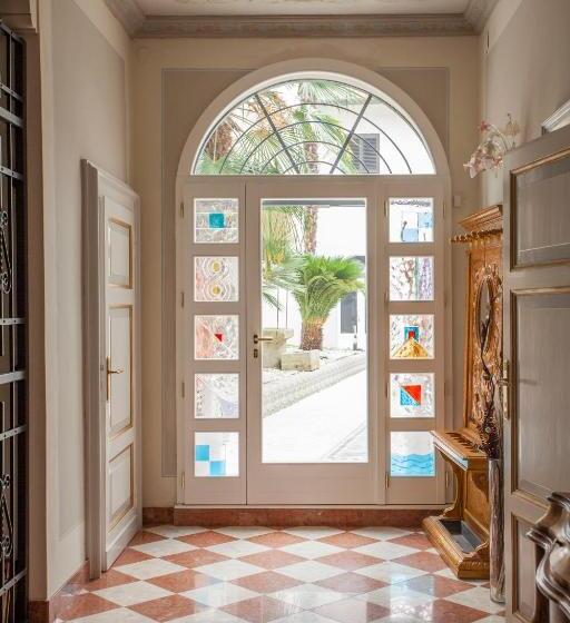 Martins Residence De Luxe