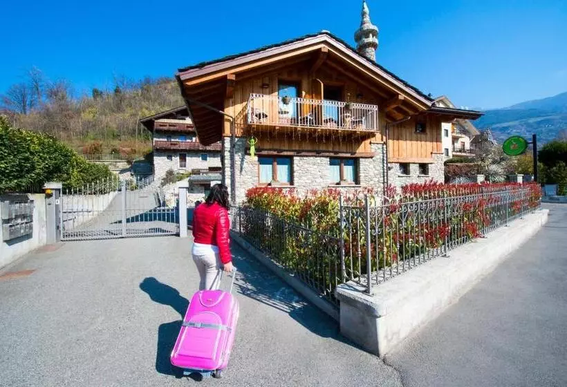 پانسیون B&b Pousada Rio Aosta Servizi Di Bed And Breakfast