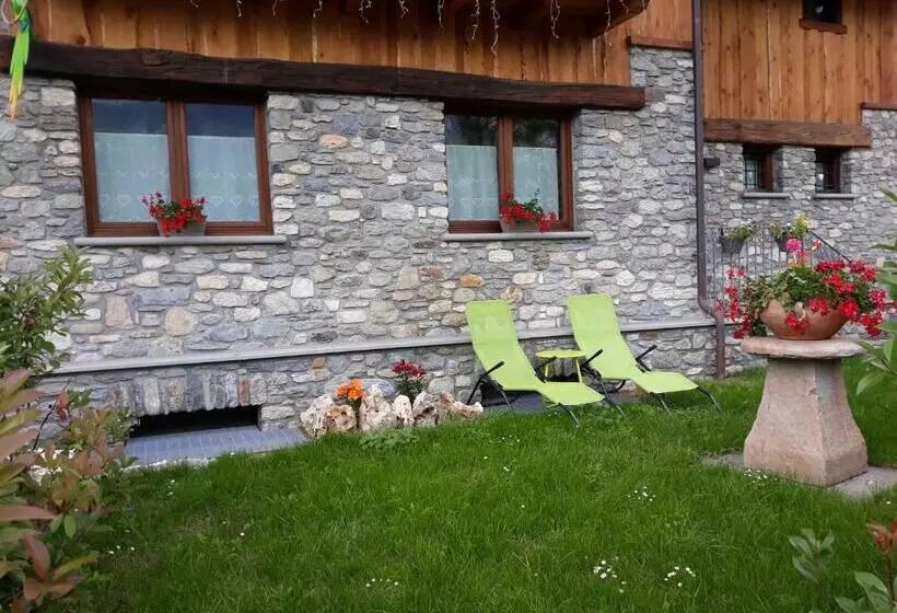پانسیون B&b Pousada Rio Aosta Servizi Di Bed And Breakfast