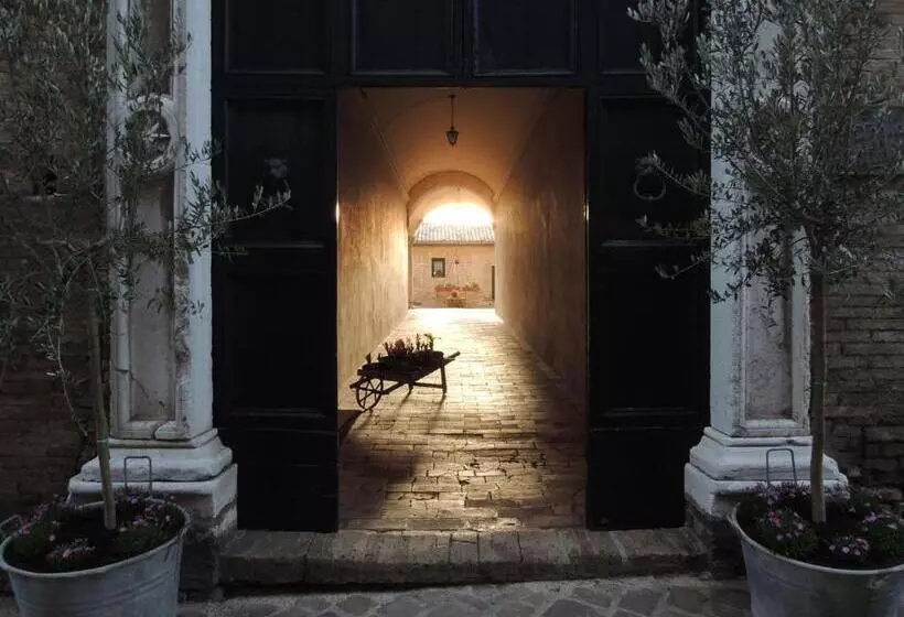 Majatalo Calalanotte