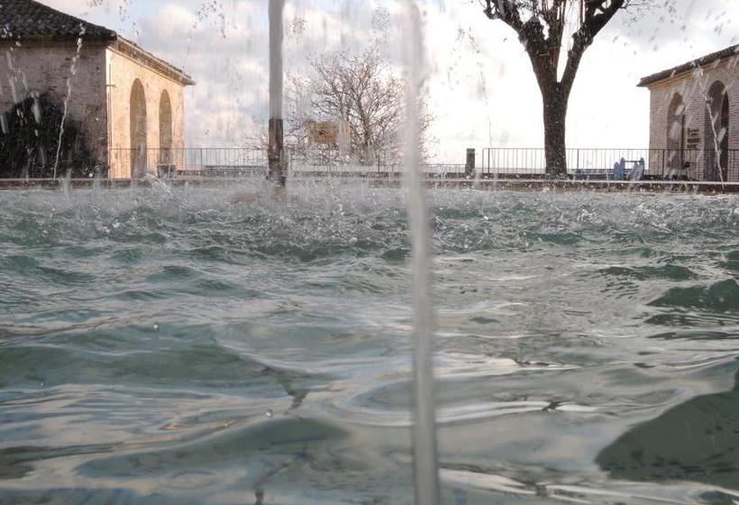 膳宿费 Calalanotte