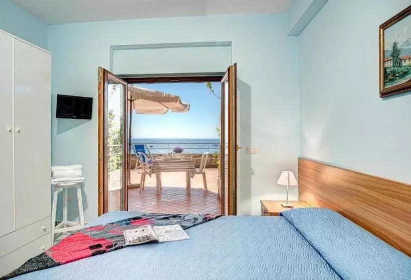 Belmare Residence On The Beach