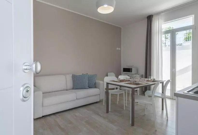 Calura Residence