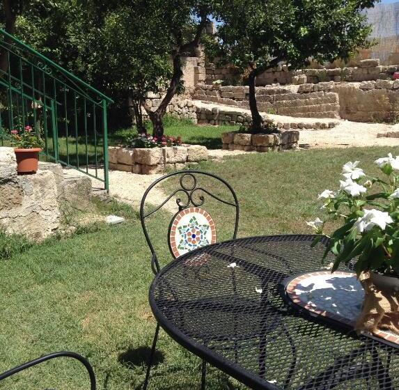 بنسيون Corte Lo Jucco