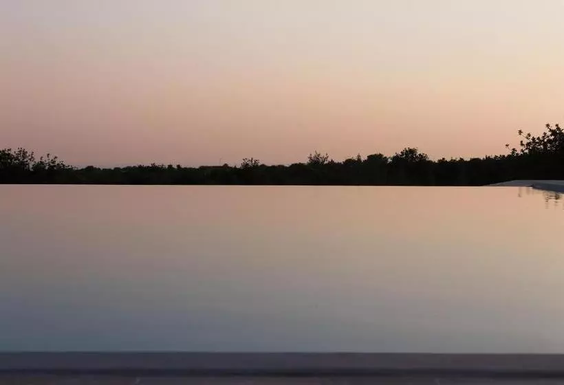 Hotelli Agriturismo Le Chiuse Di Guadagna