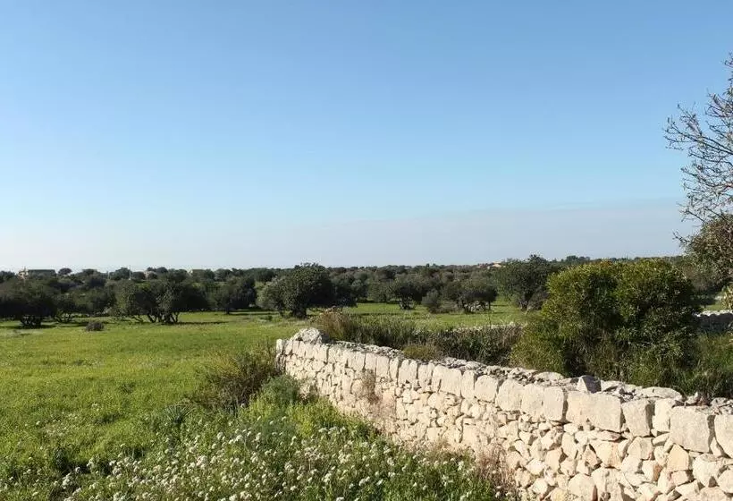 Hotelli Agriturismo Le Chiuse Di Guadagna