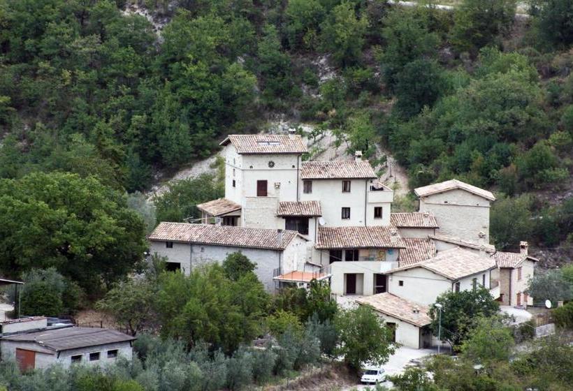 בית מלון כפרי Valle Del Belvedere