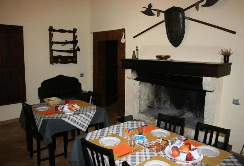 בית מלון כפרי Valle Del Belvedere