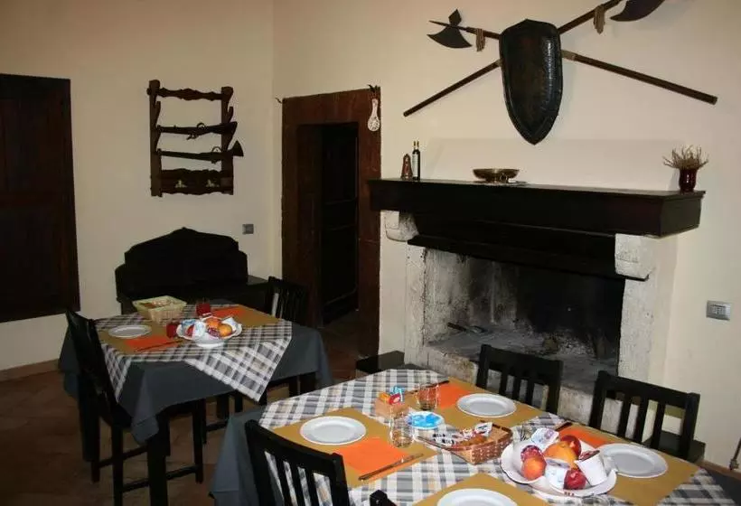 Hotelli Valle Del Belvedere