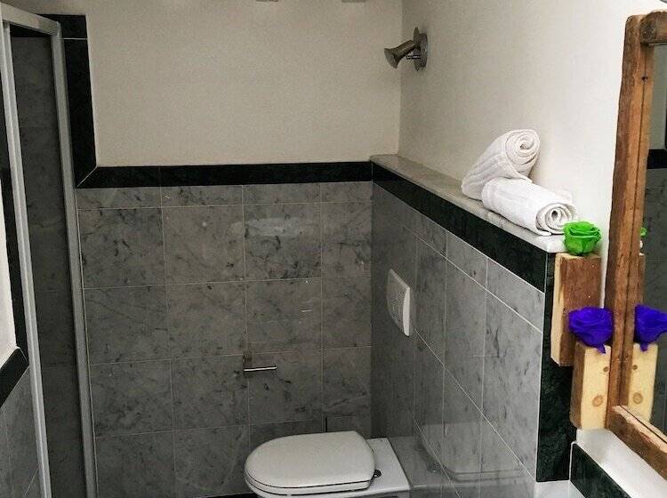 پانسیون 24h Suite