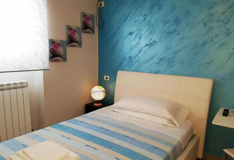 پانسیون Cristal Rooms