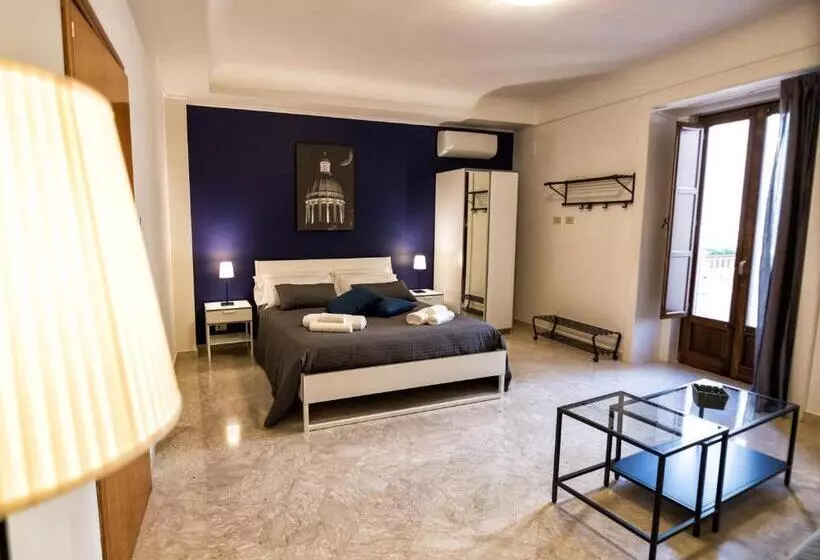 پانسیون Niria