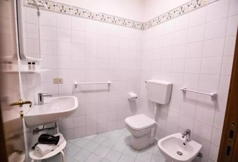 پانسیون Niria