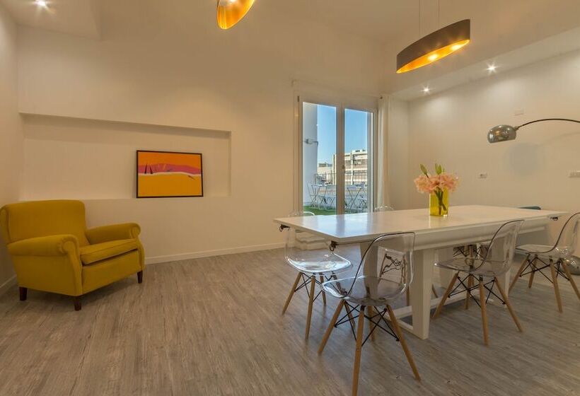 פנסיון Spacebility City   Self Check In