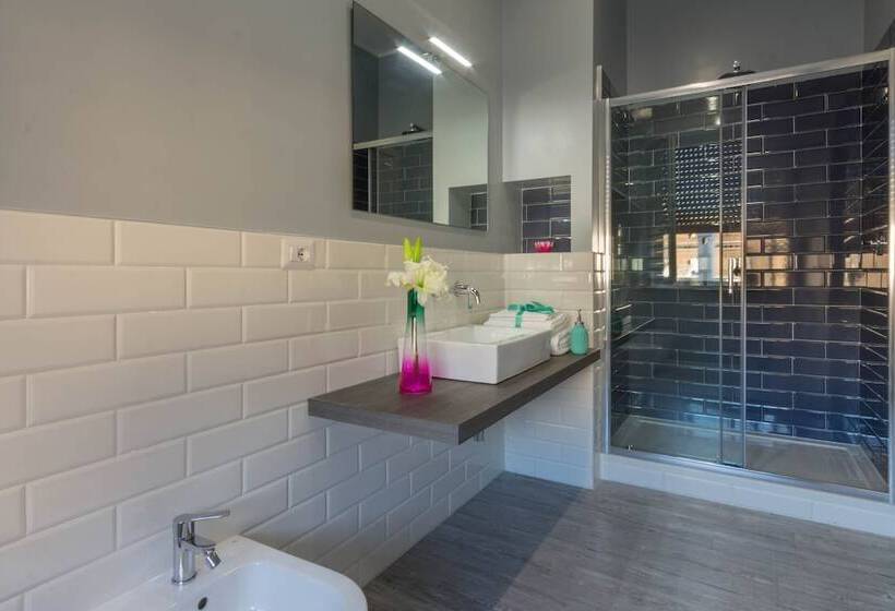 פנסיון Spacebility City   Self Check In