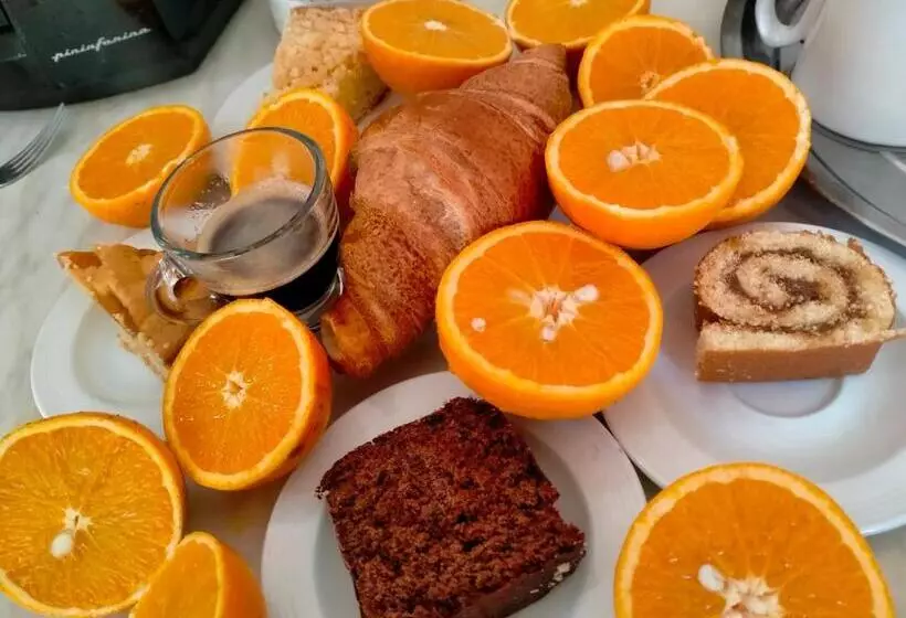 پانسیون Villa Laura Apartment