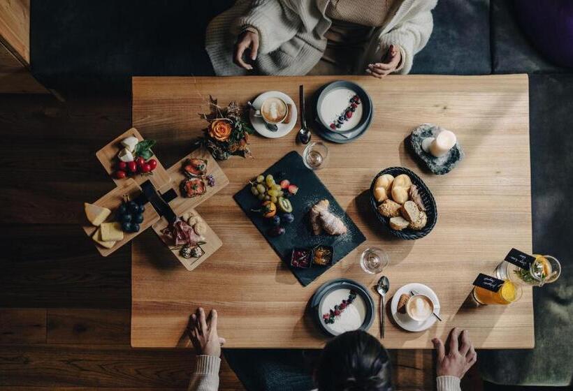 Valsegg Chalets Südtirol   Luxury And Private Hideaway