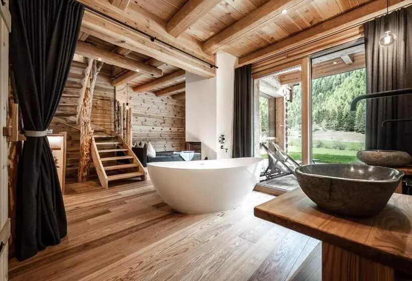 Valsegg Chalets Südtirol   Luxury And Private Hideaway
