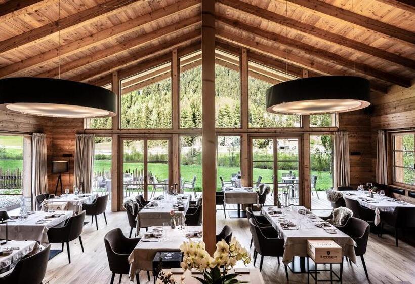 Valsegg Chalets Südtirol   Luxury And Private Hideaway