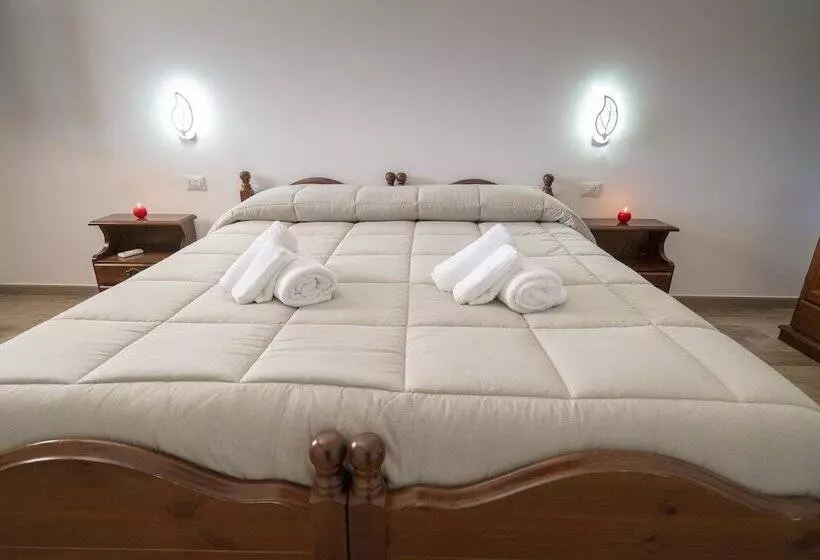 هتل Agriturismo Le Matinelle