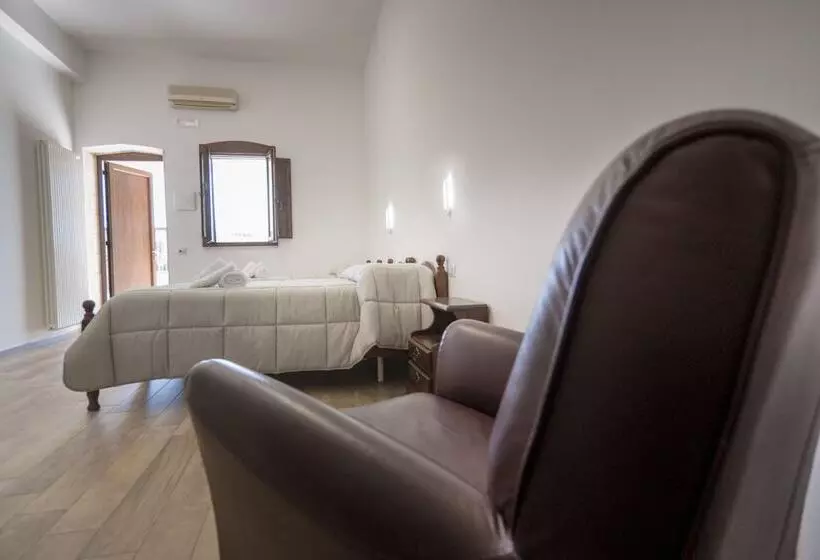 هتل Agriturismo Le Matinelle