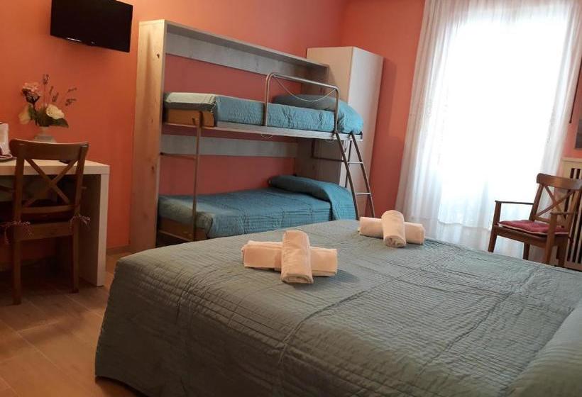 پانسیون Affittacamere Porticciolo