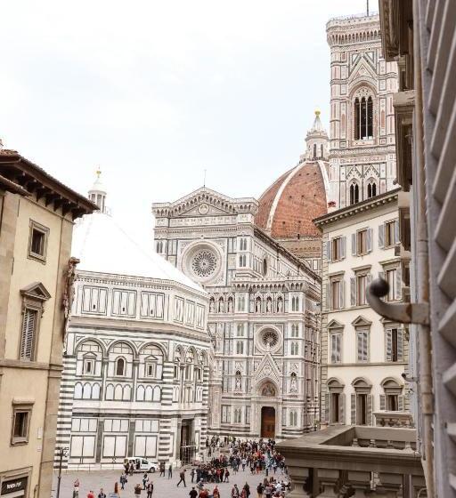 پانسیون Duomo Palace