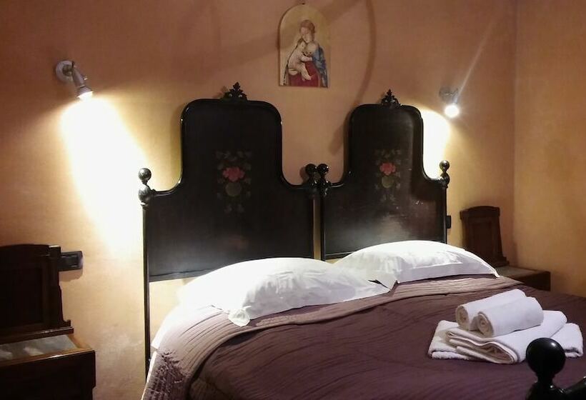 Отель Agriturismo Il Bacucco