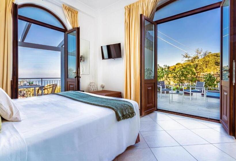 פנסיון Terrazza Iride