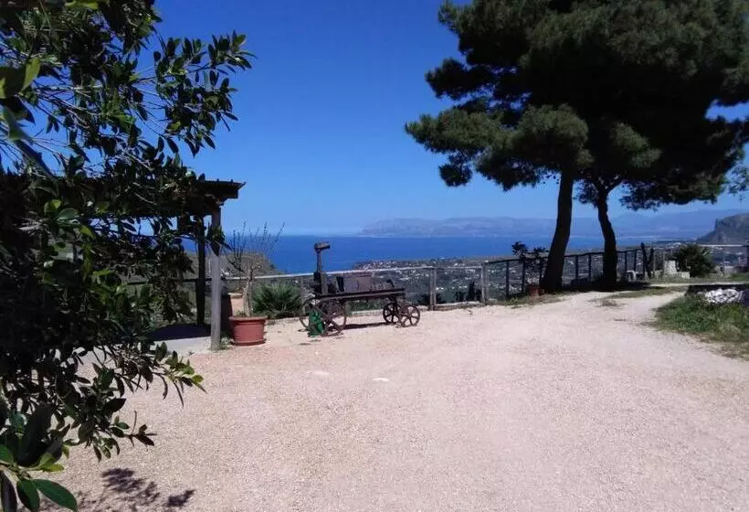 ホテル Agriturismo Finazzo