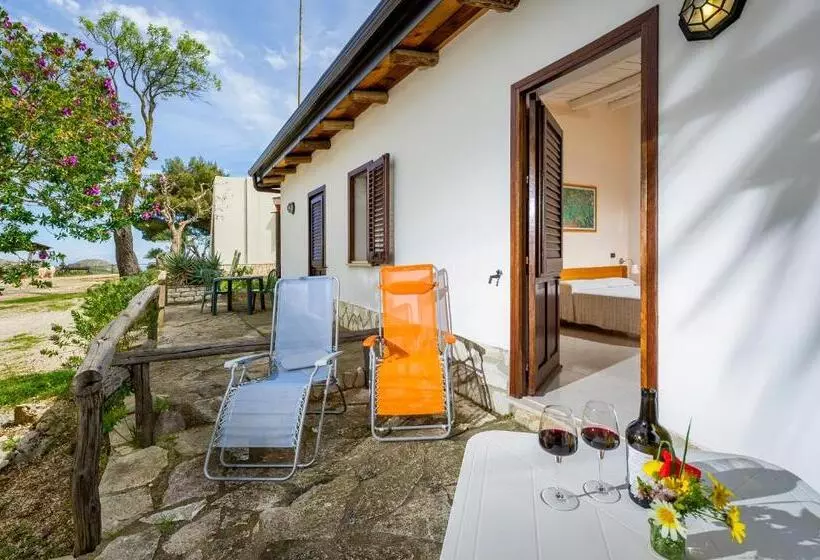 ホテル Agriturismo Finazzo