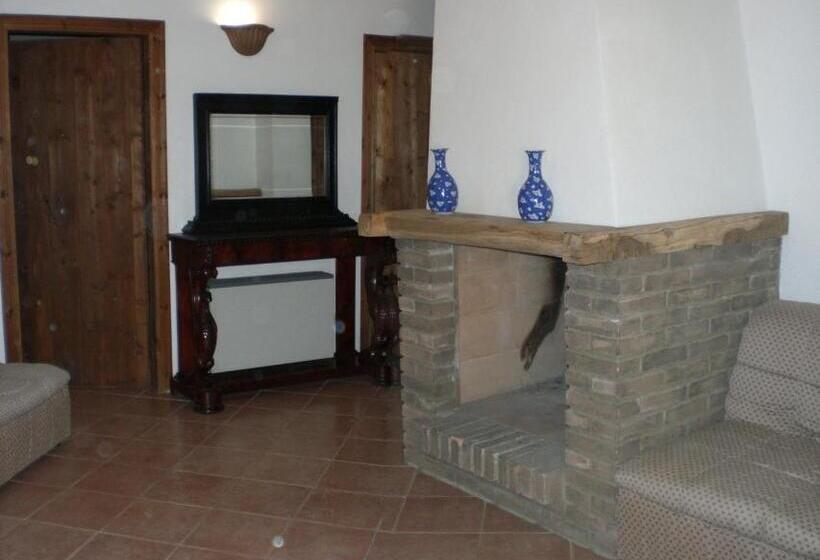 Отель Agriturismo Le Forre Del Treja