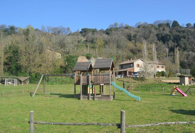 Отель Agriturismo Le Forre Del Treja