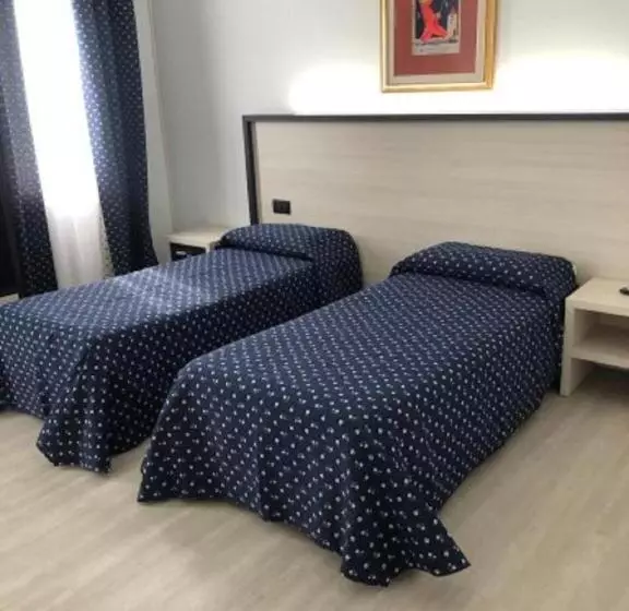 پانسیون Alloggi Pontecorvo Liviana