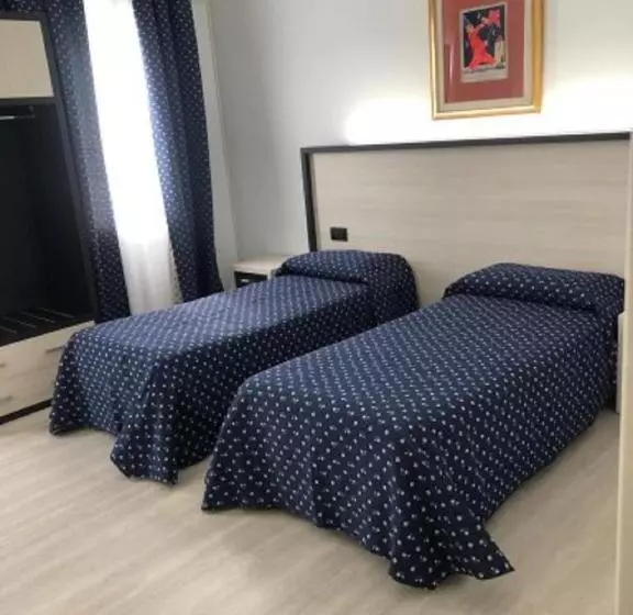 پانسیون Alloggi Pontecorvo Liviana