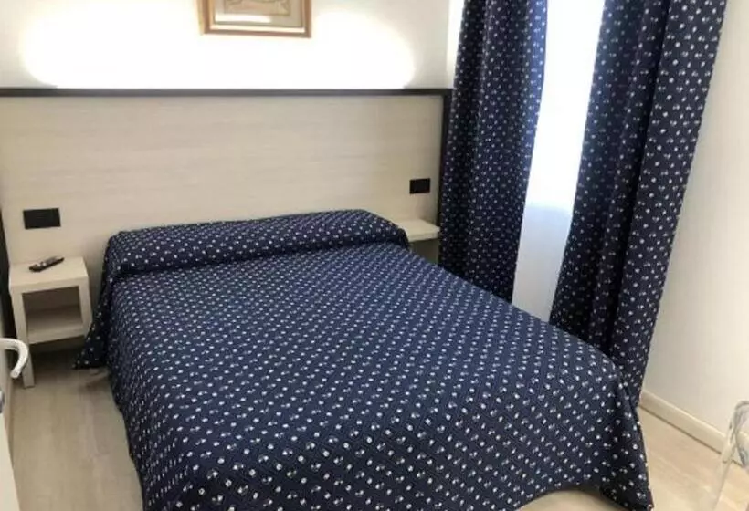 پانسیون Alloggi Pontecorvo Liviana