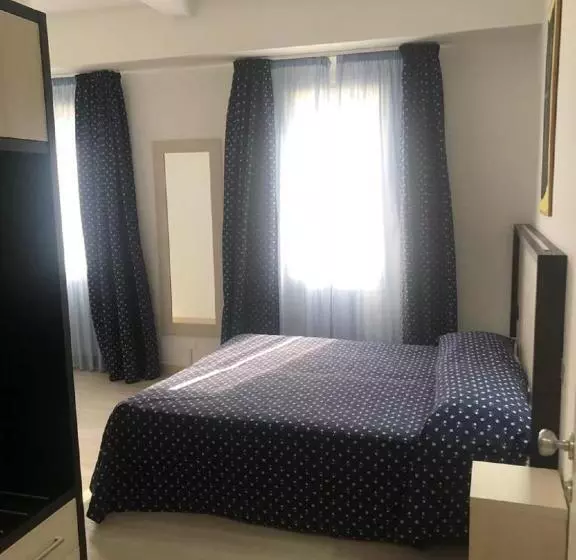 پانسیون Alloggi Pontecorvo Liviana