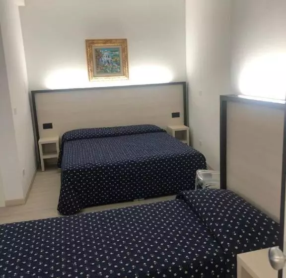 پانسیون Alloggi Pontecorvo Liviana