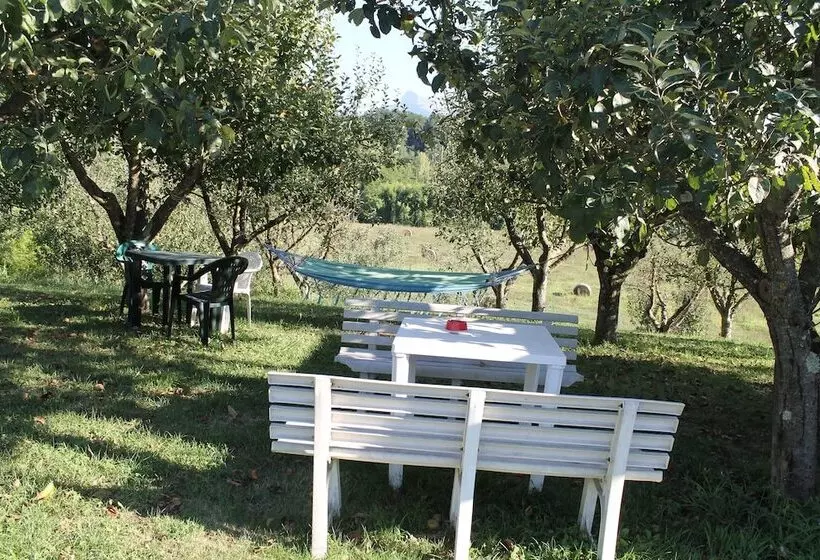 Hotelli Agriturismo La Praduscella