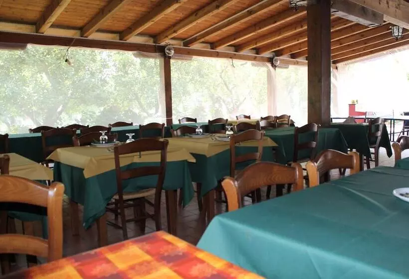 Hotelli Agriturismo La Praduscella