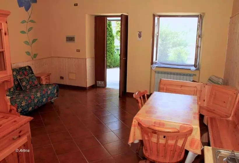 Hotelli Agriturismo La Praduscella