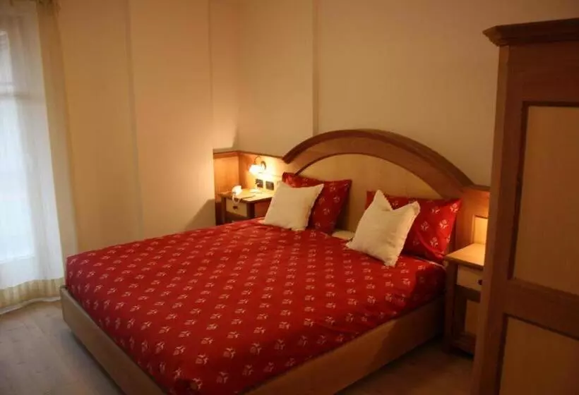 ホテル Agriturismo Pianrestel