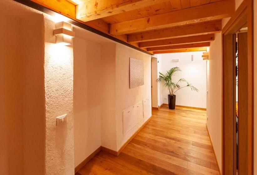 Отель Fattoria Le Vegre