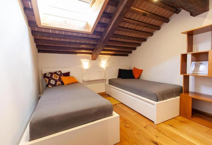 Отель Fattoria Le Vegre