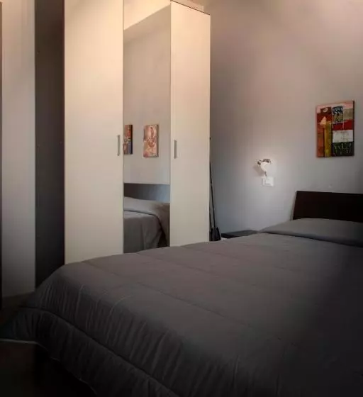 Majatalo Asaro Camere