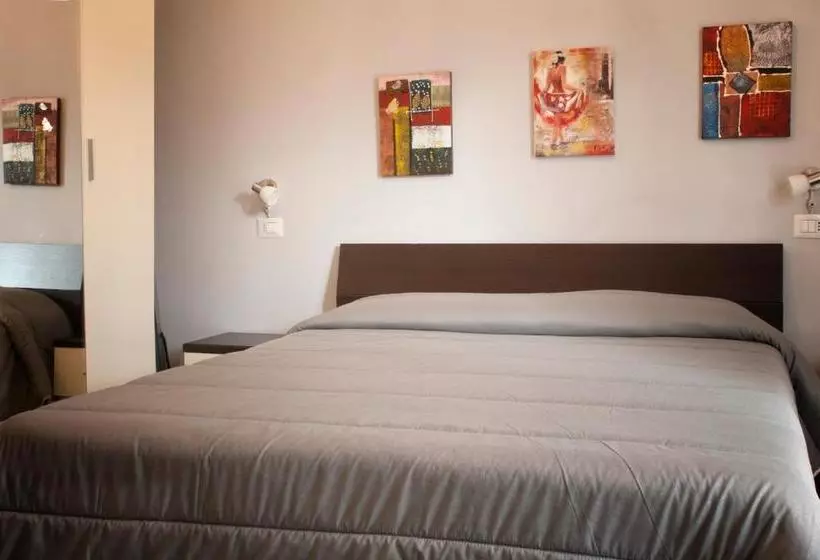 Majatalo Asaro Camere