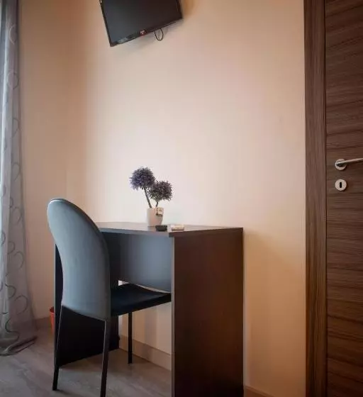 Majatalo Asaro Camere